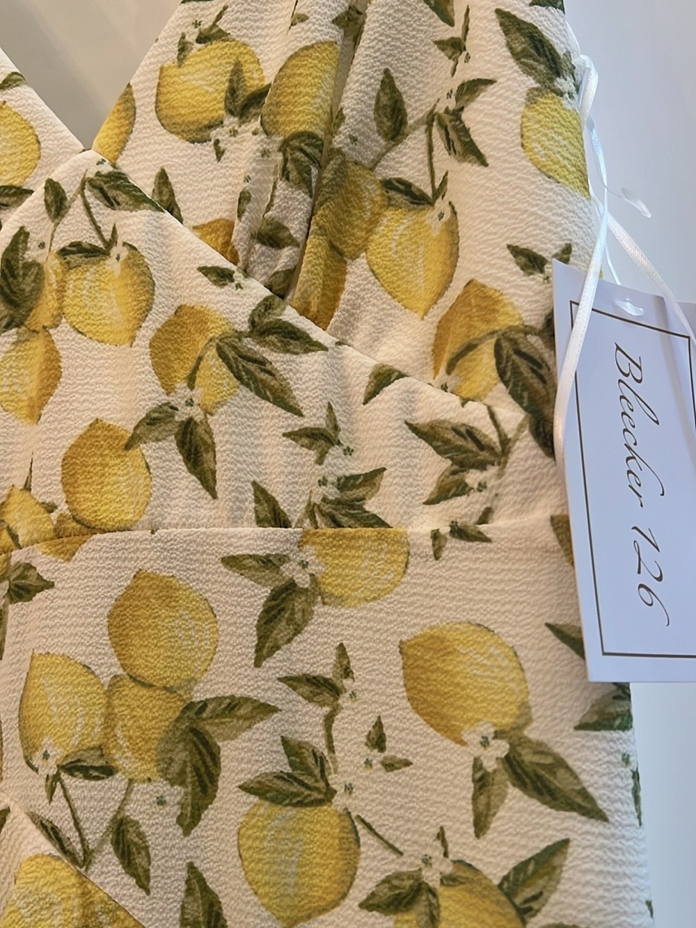 “NEW” Sleeveless Lemon Print Women’s Dress - Picture 6 of 7